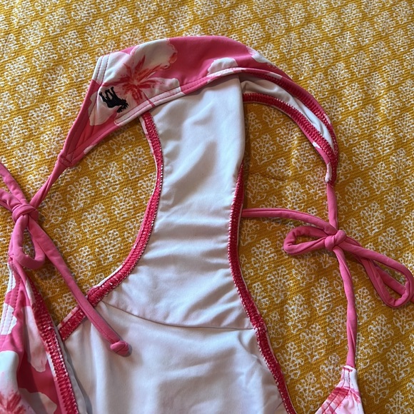 Abercrombie kids string bikini bottoms - Picture 4 of 5
